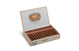 h upmann petit coronas
